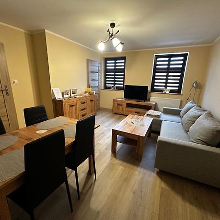 Apartamenty Alicja Dzierżoniów Eksteriør billede