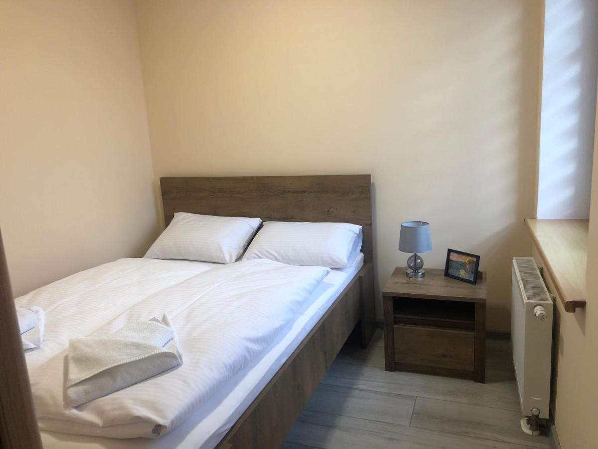 Apartamenty Alicja Dzierżoniów Eksteriør billede