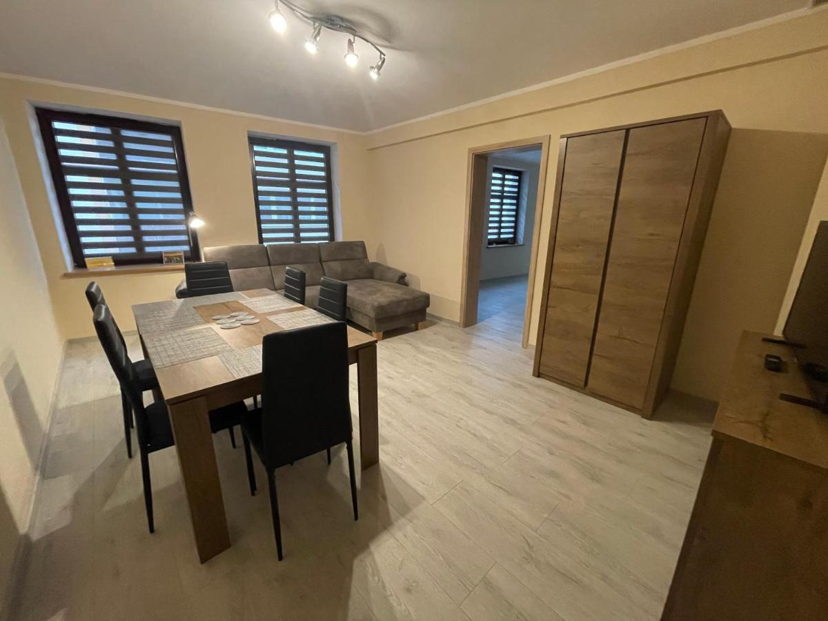 Apartamenty Alicja Dzierżoniów Eksteriør billede