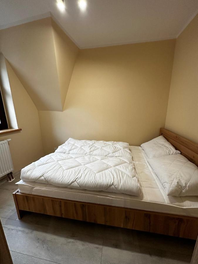 Apartamenty Alicja Dzierżoniów Eksteriør billede