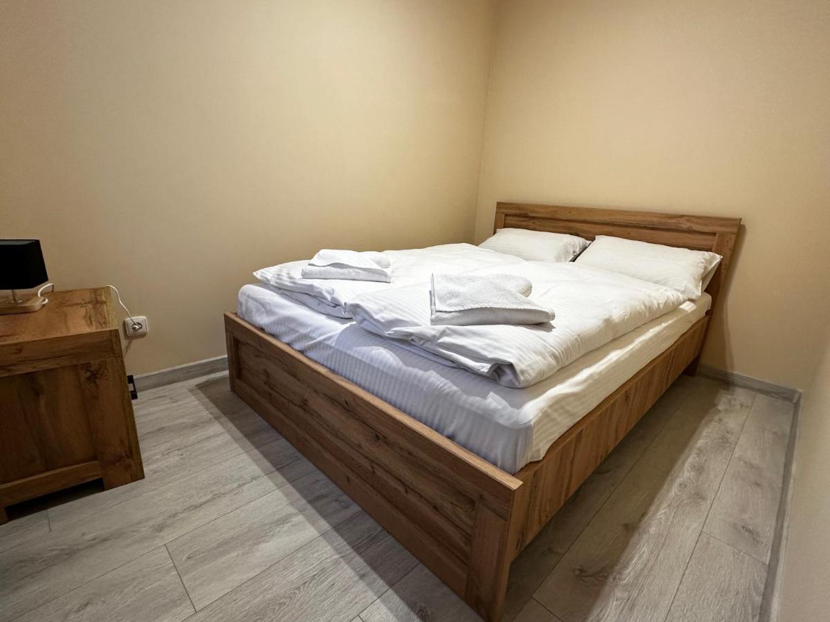Apartamenty Alicja Dzierżoniów Eksteriør billede