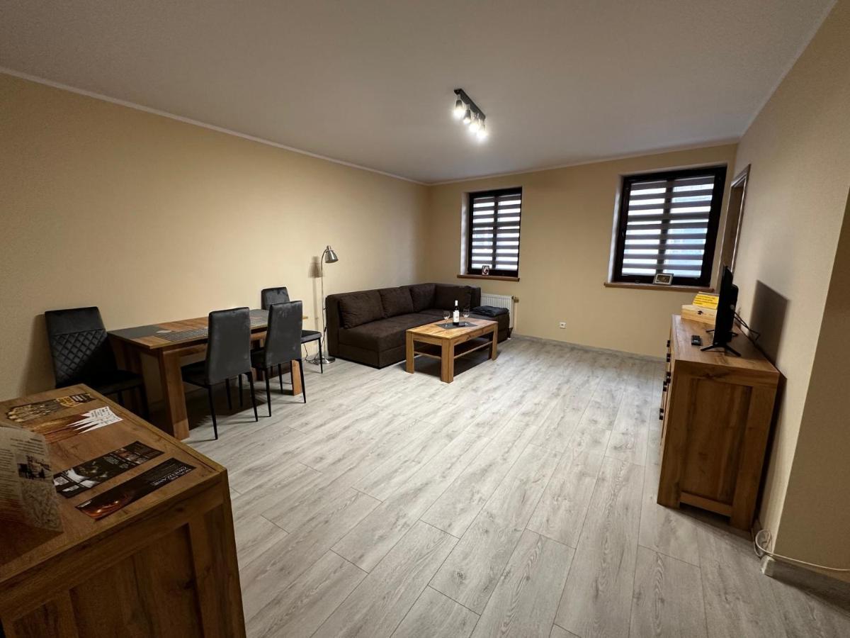Apartamenty Alicja Dzierżoniów Eksteriør billede