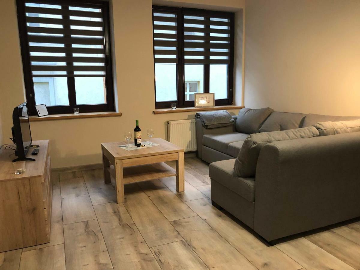 Apartamenty Alicja Dzierżoniów Eksteriør billede